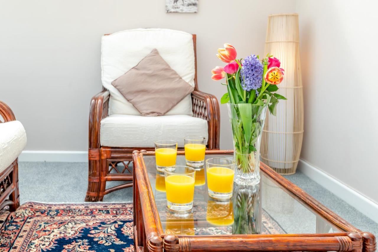 Elvington Cottage - Family-Friendly Cheerful House At The Heart Of The Cotswolds Bourton-on-the-Water Exterior foto