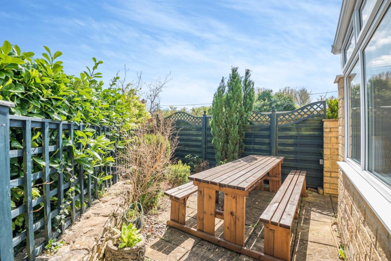 Elvington Cottage - Family-Friendly Cheerful House At The Heart Of The Cotswolds Bourton-on-the-Water Exterior foto